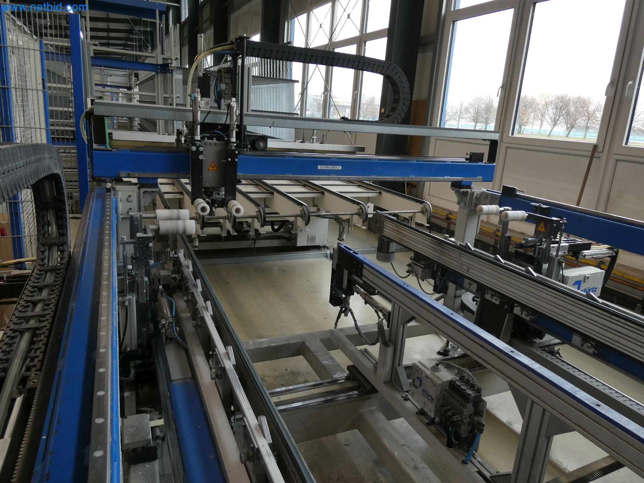 Máquinas para la fabricación de ventanas y puertas de plástico-18