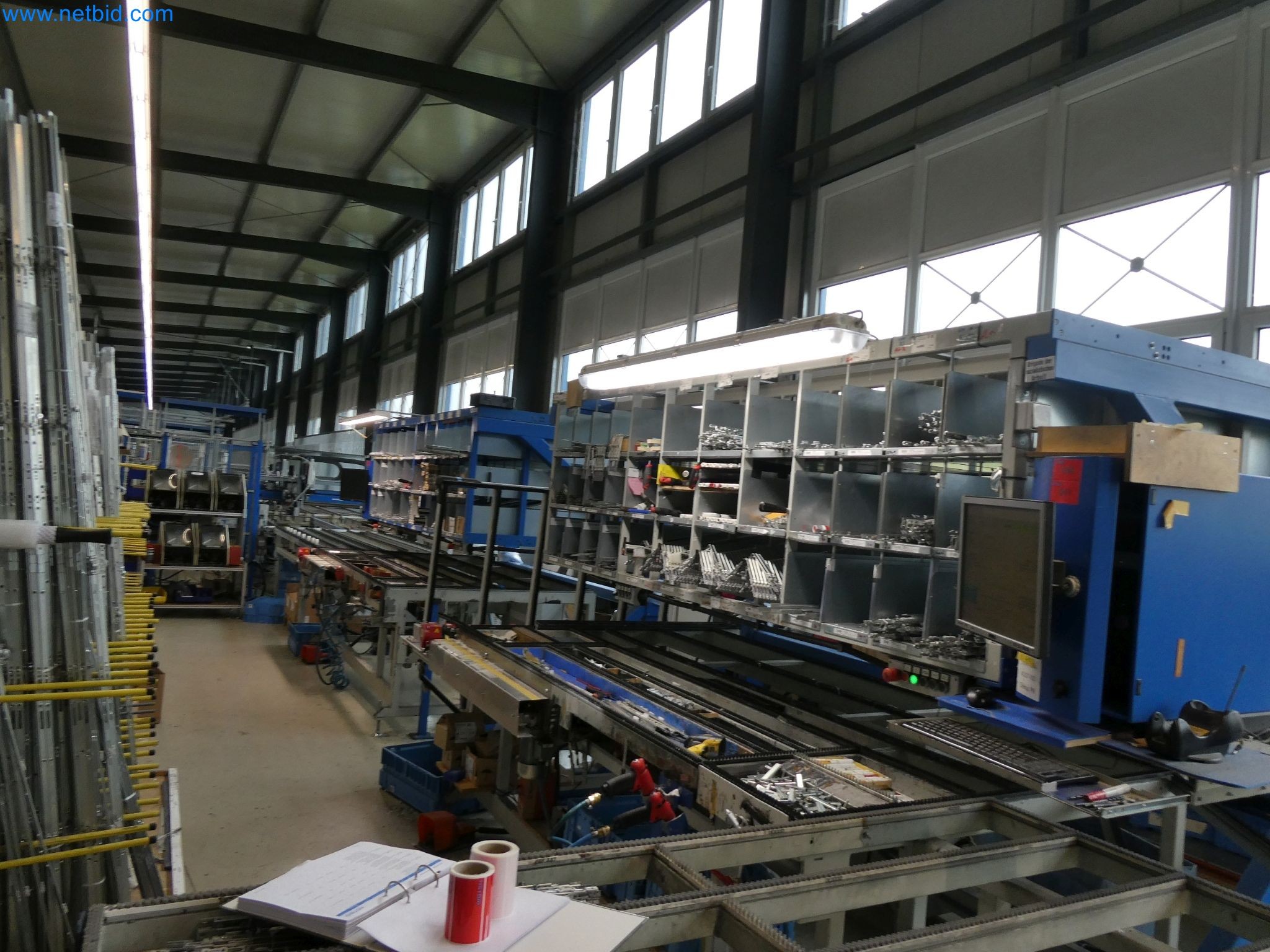 Máquinas para la fabricación de ventanas y puertas de plástico-1