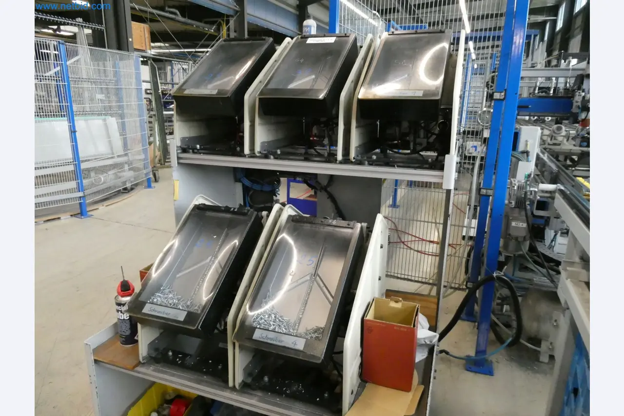 Machines pour la fabrication de fenêtres et de portes en plastique-23