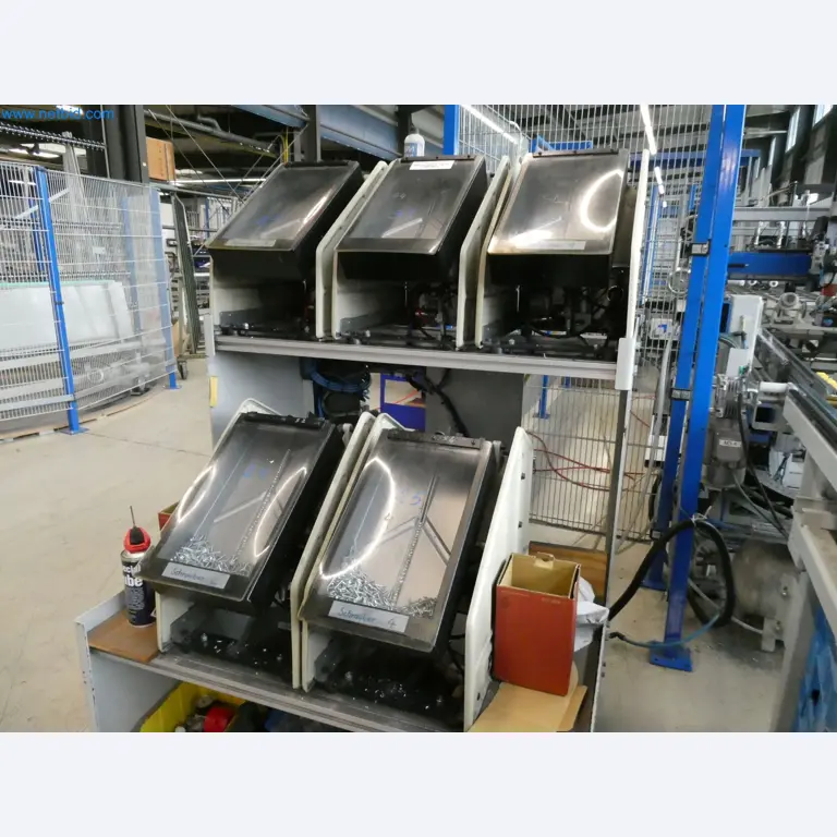 Machines pour la fabrication de fenêtres et de portes en plastique-23