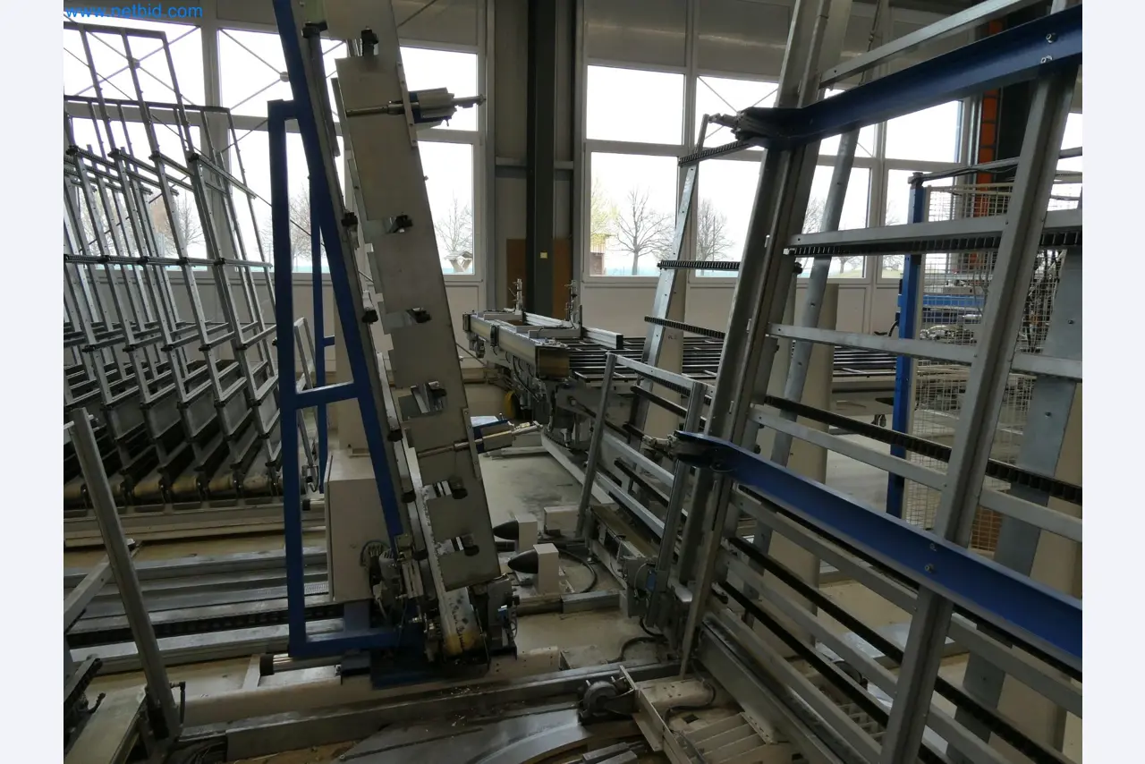 Machines pour la fabrication de fenêtres et de portes en plastique-26