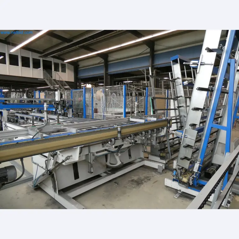 Machines pour la fabrication de fenêtres et de portes en plastique-27