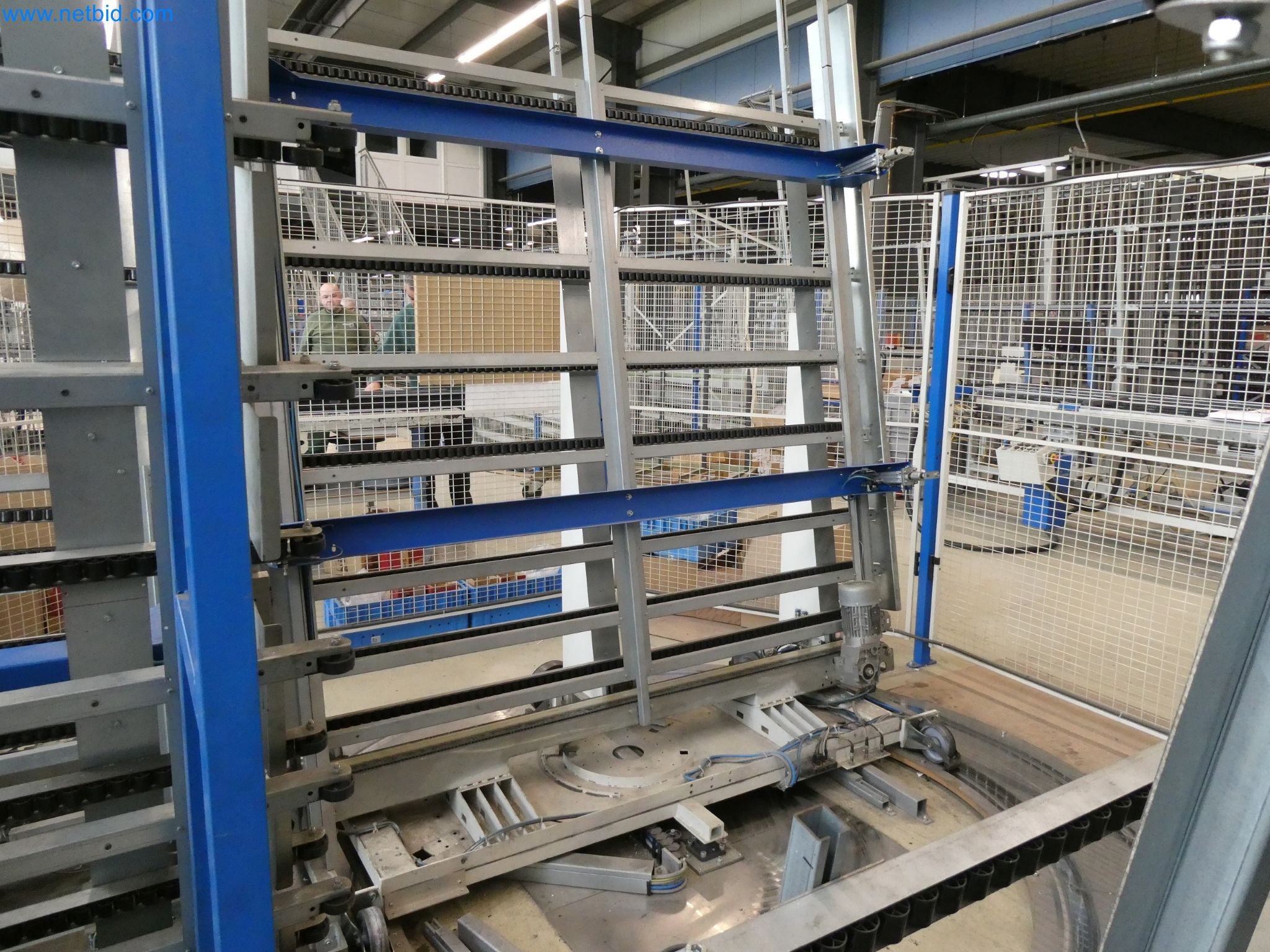 Máquinas para la fabricación de ventanas y puertas de plástico-32