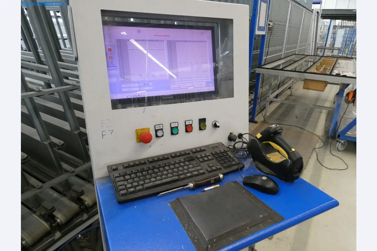 Machines pour la fabrication de fenêtres et de portes en plastique-34