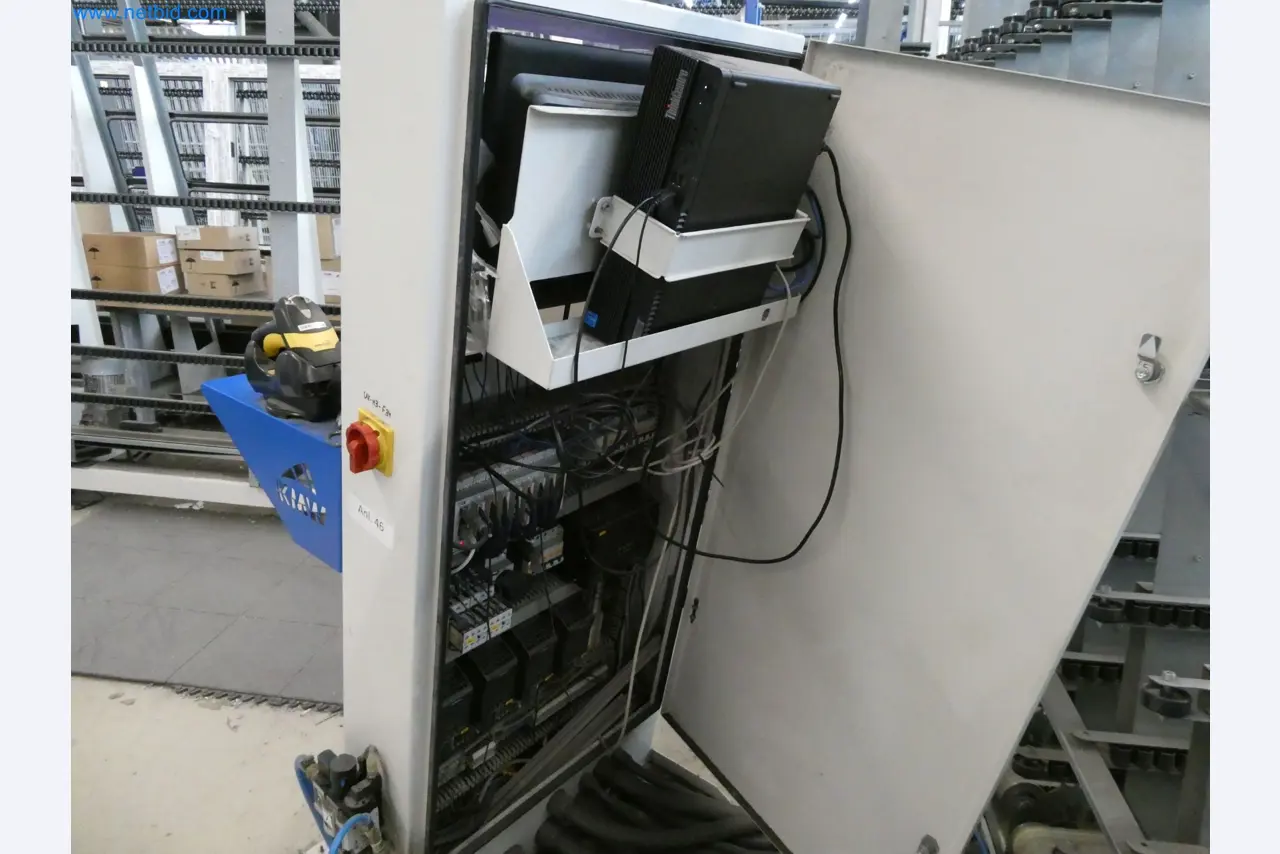 Machines pour la fabrication de fenêtres et de portes en plastique-35