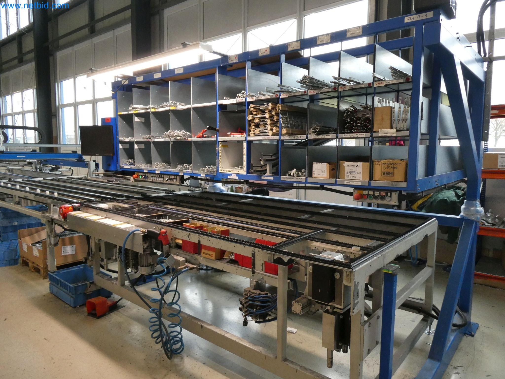 Máquinas para la fabricación de ventanas y puertas de plástico-9