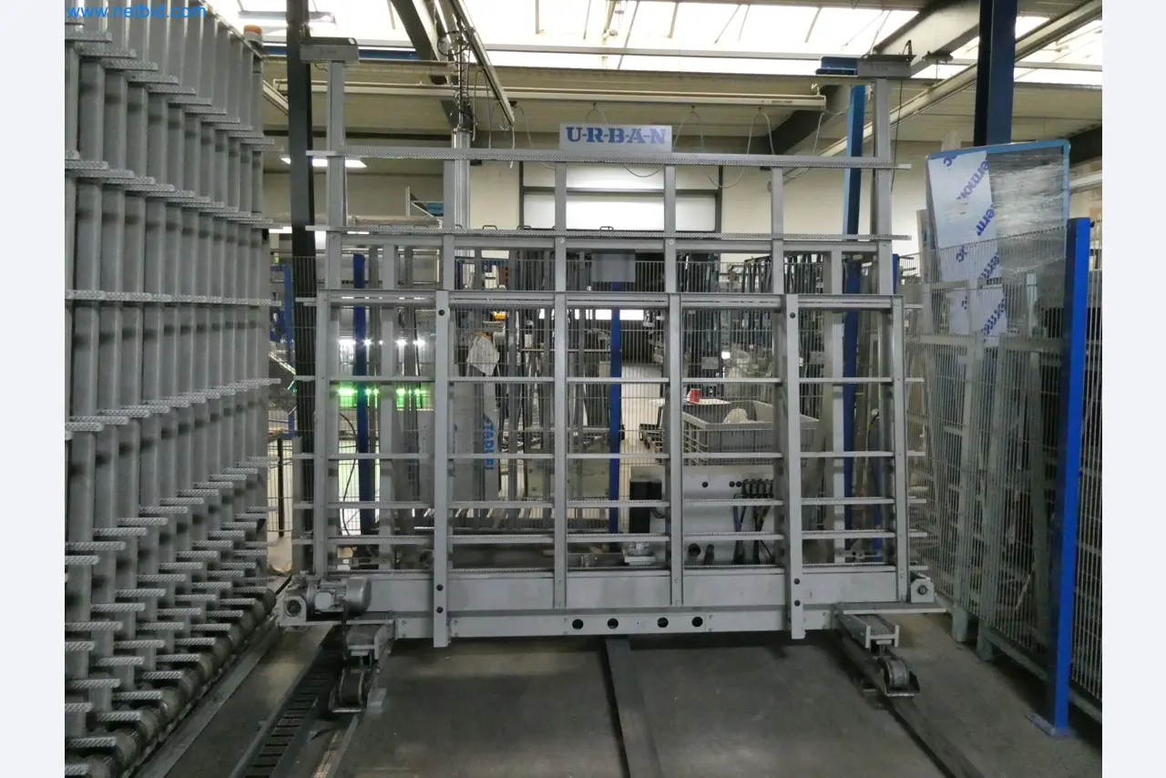 Máquinas para la fabricación de ventanas y puertas de plástico-11