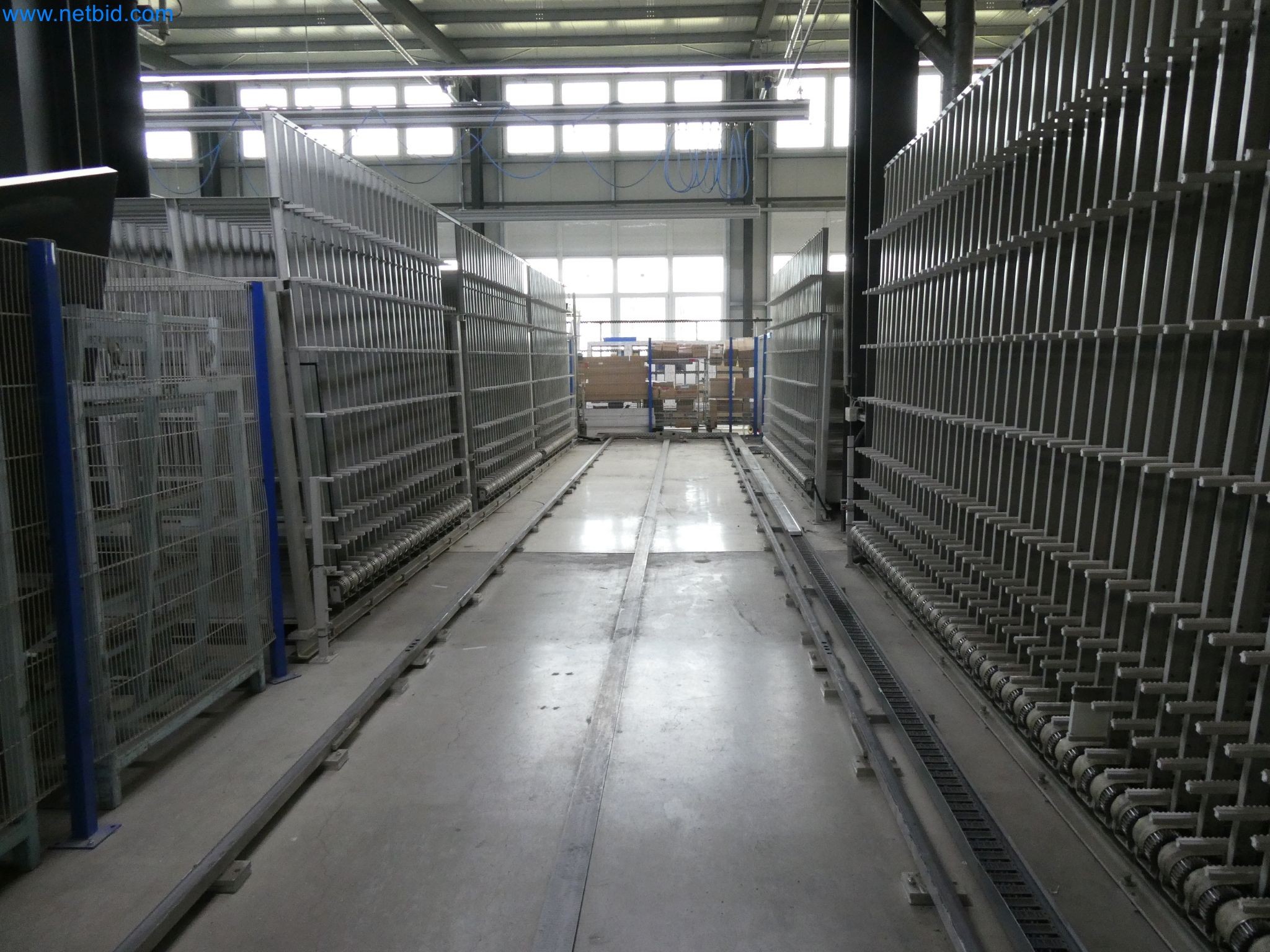 Máquinas para la fabricación de ventanas y puertas de plástico-12