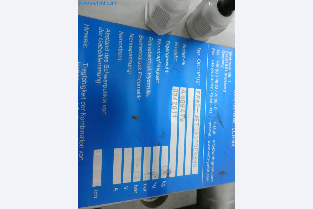 Máquinas para la fabricación de ventanas y puertas de plástico-23