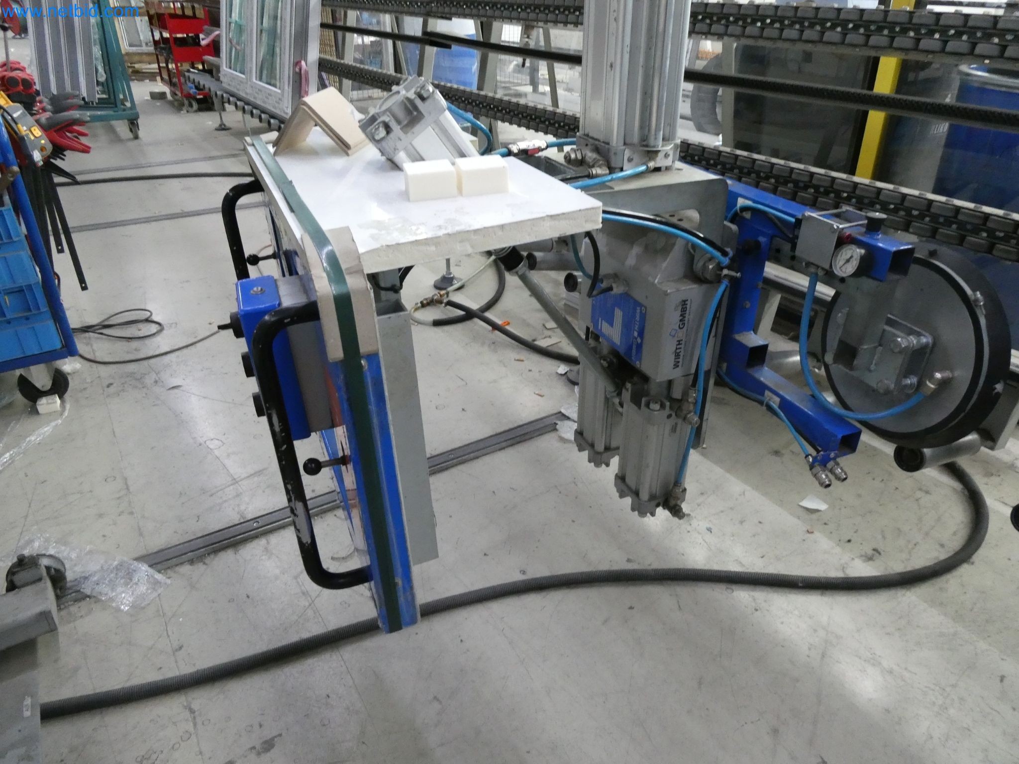 Máquinas para la fabricación de ventanas y puertas de plástico-26
