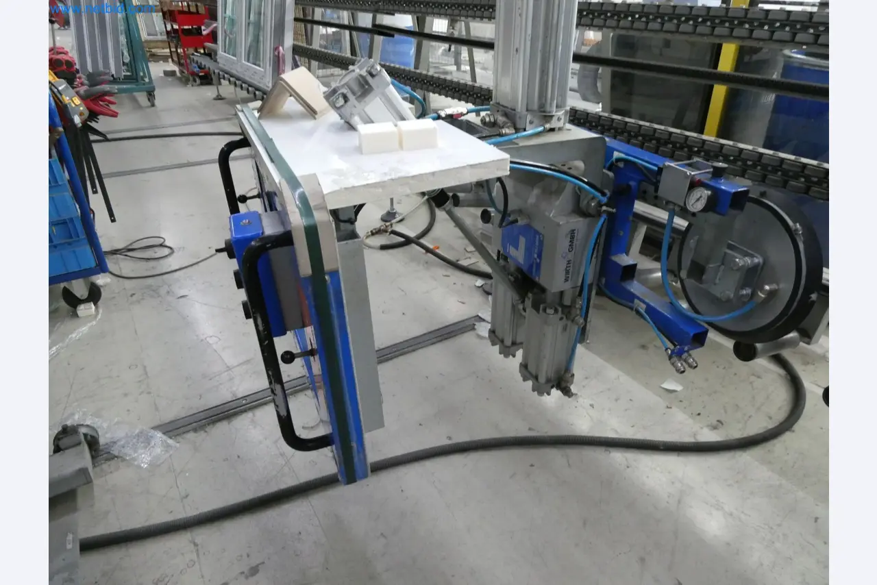 Máquinas para la fabricación de ventanas y puertas de plástico-26