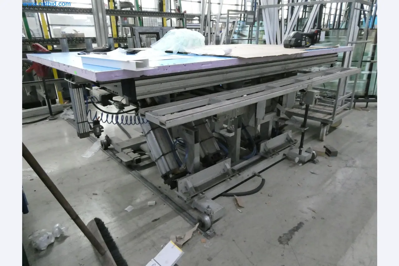 Máquinas para la fabricación de ventanas y puertas de plástico-33