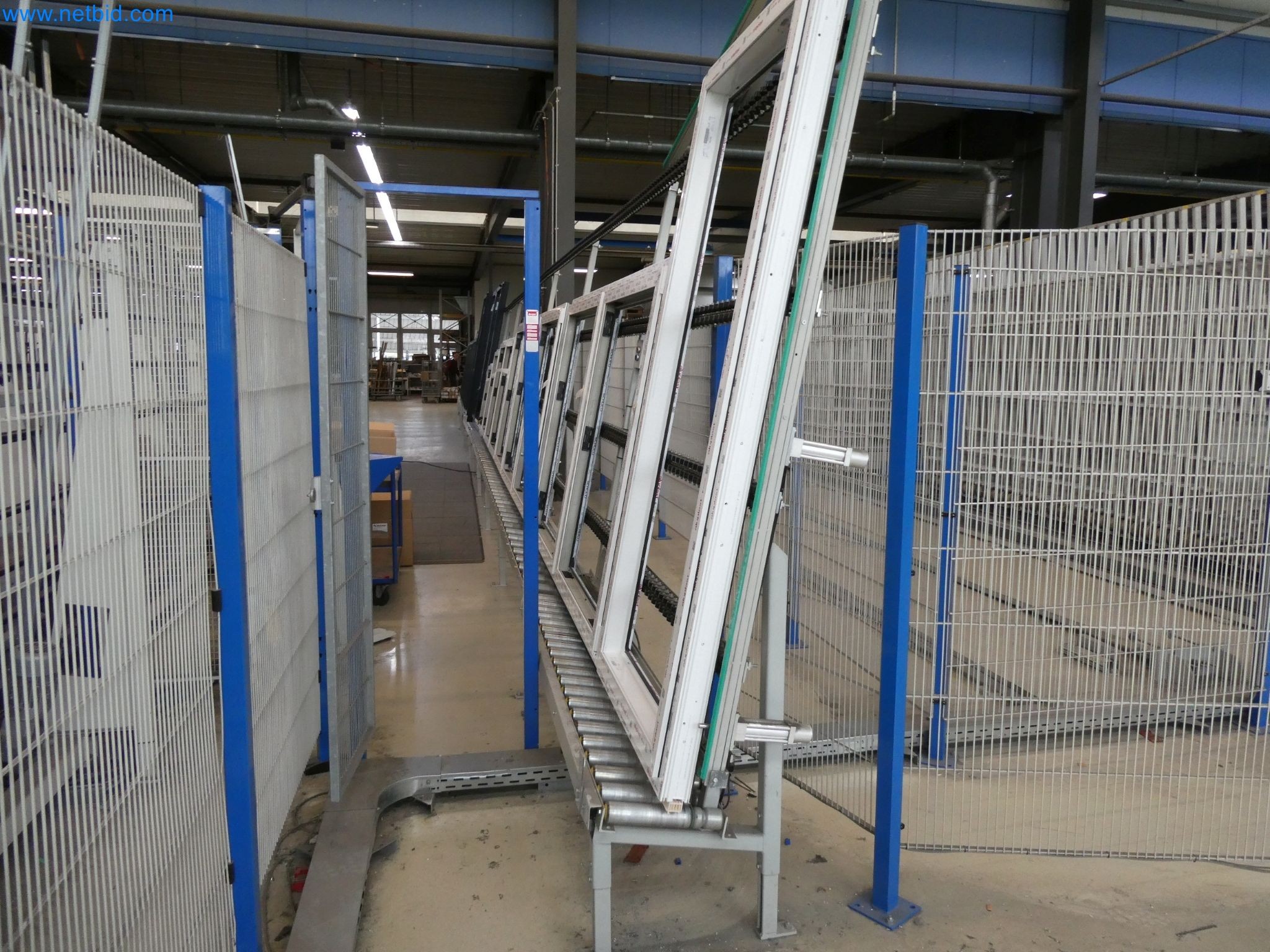 Máquinas para la fabricación de ventanas y puertas de plástico-3