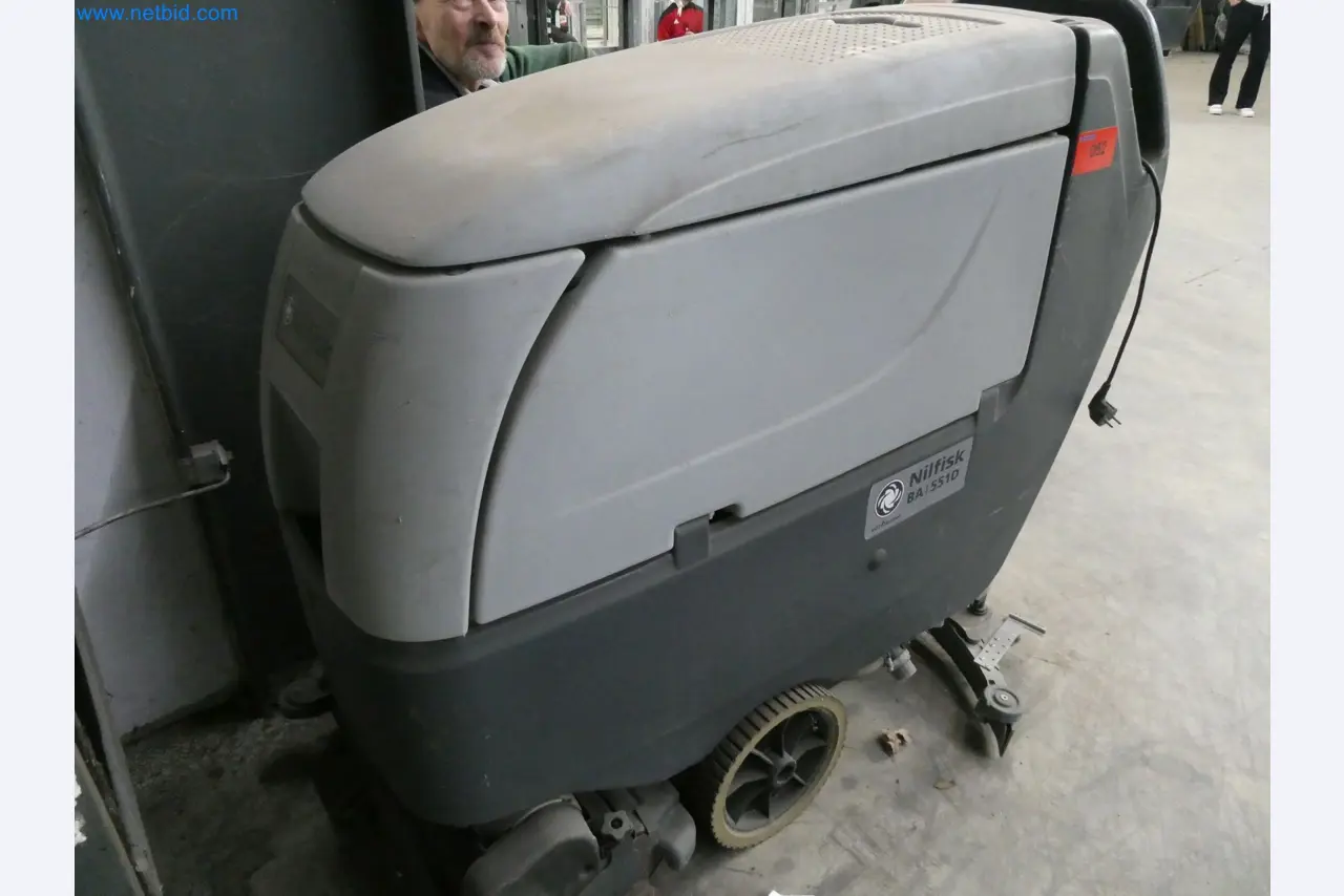 Máquinas para la fabricación de ventanas y puertas de plástico-1