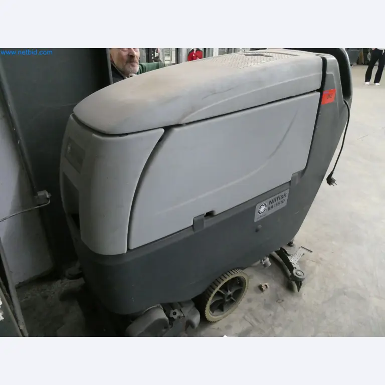 Máquinas para la fabricación de ventanas y puertas de plástico-1