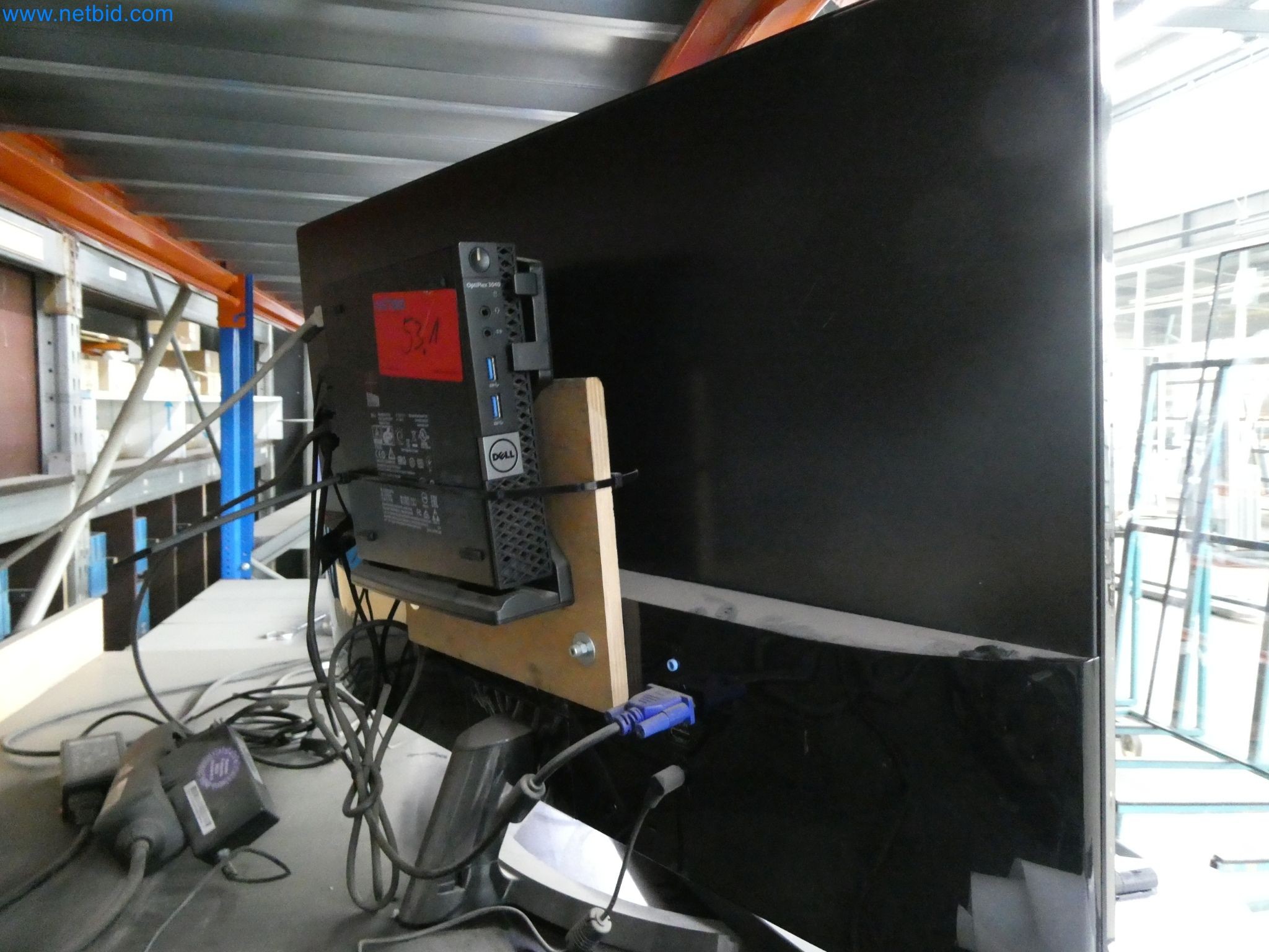 Machines pour la fabrication de fenêtres et de portes en plastique-2