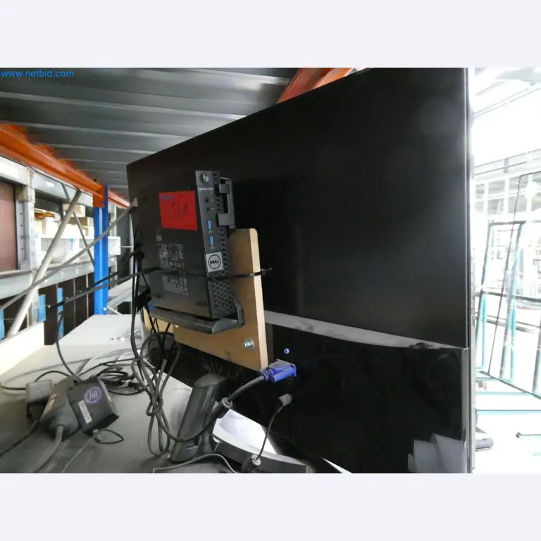 Machines pour la fabrication de fenêtres et de portes en plastique-2