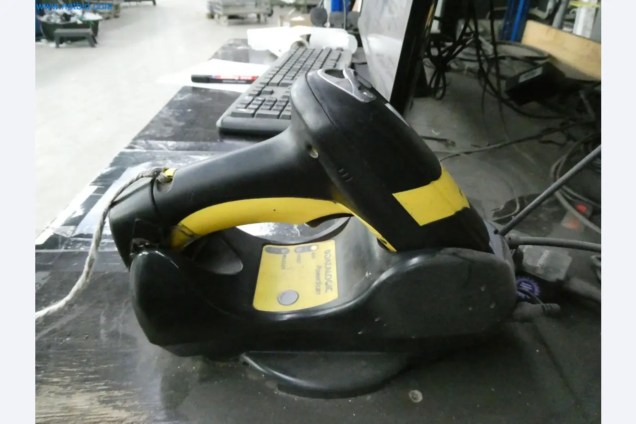 Machines pour la fabrication de fenêtres et de portes en plastique-4