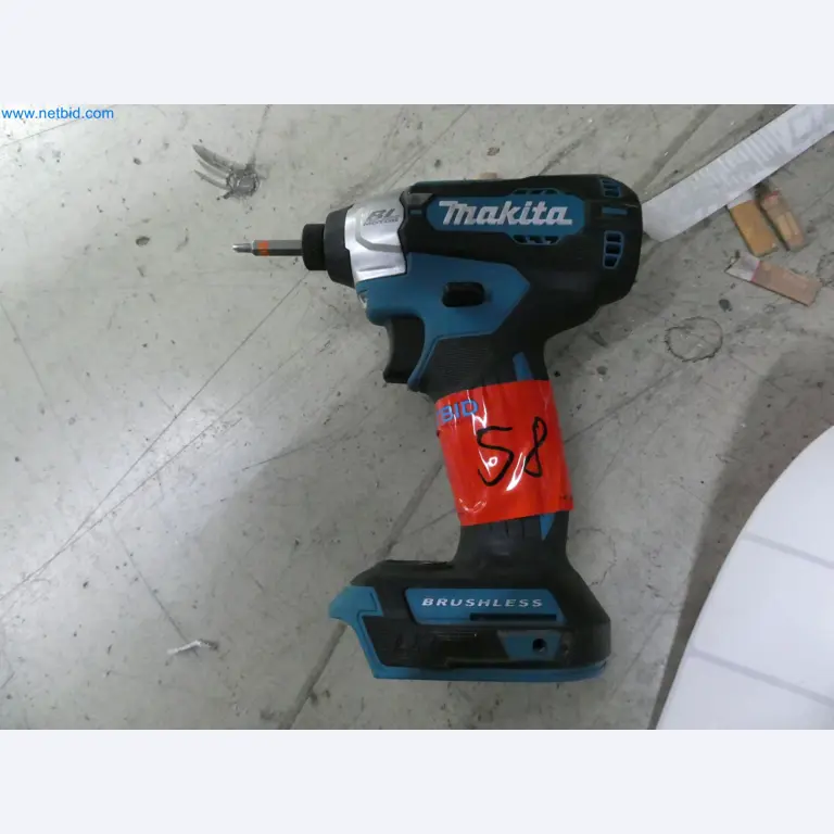 Máquinas para la fabricación de ventanas y puertas de plástico-1