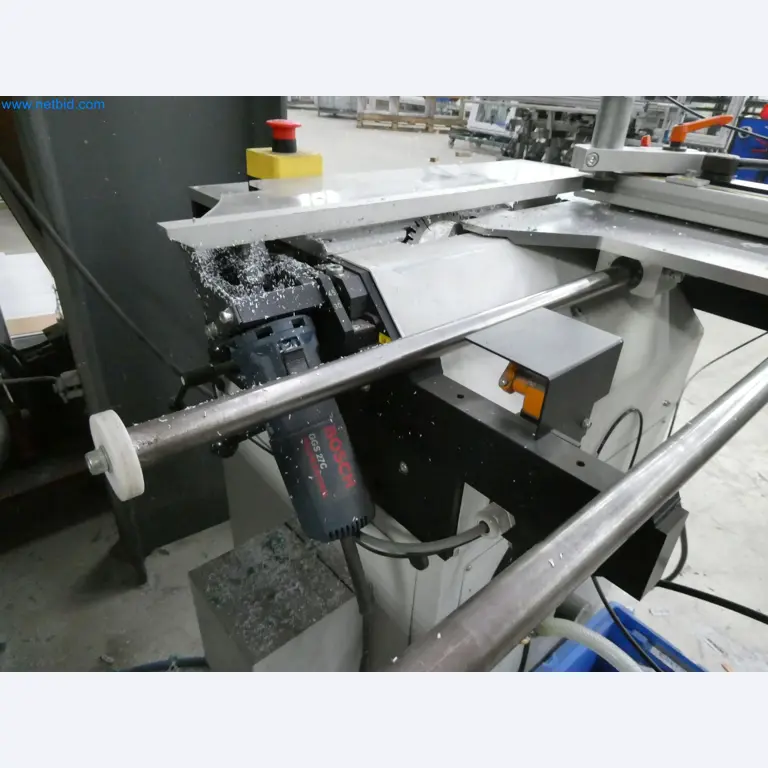 Máquinas para la fabricación de ventanas y puertas de plástico-3