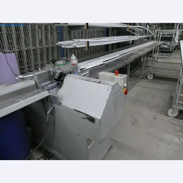 Máquinas para la fabricación de ventanas y puertas de plástico-1