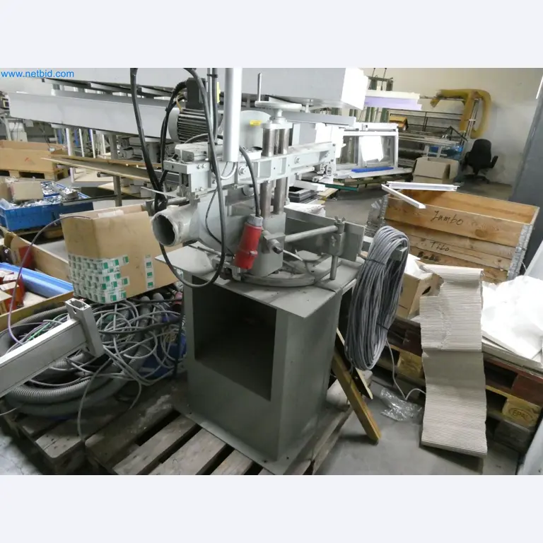 Máquinas para la fabricación de ventanas y puertas de plástico-2