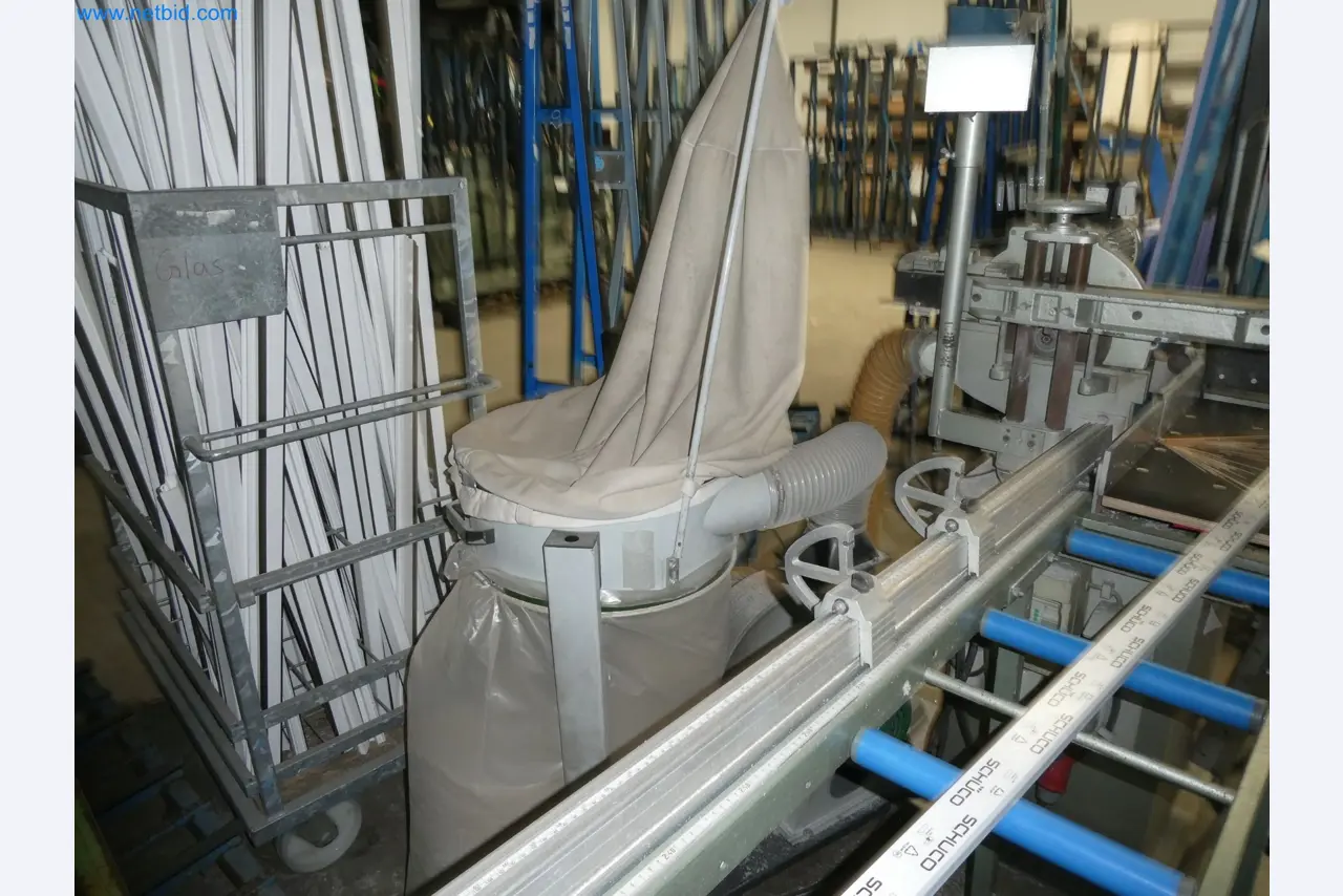 Máquinas para la fabricación de ventanas y puertas de plástico-4