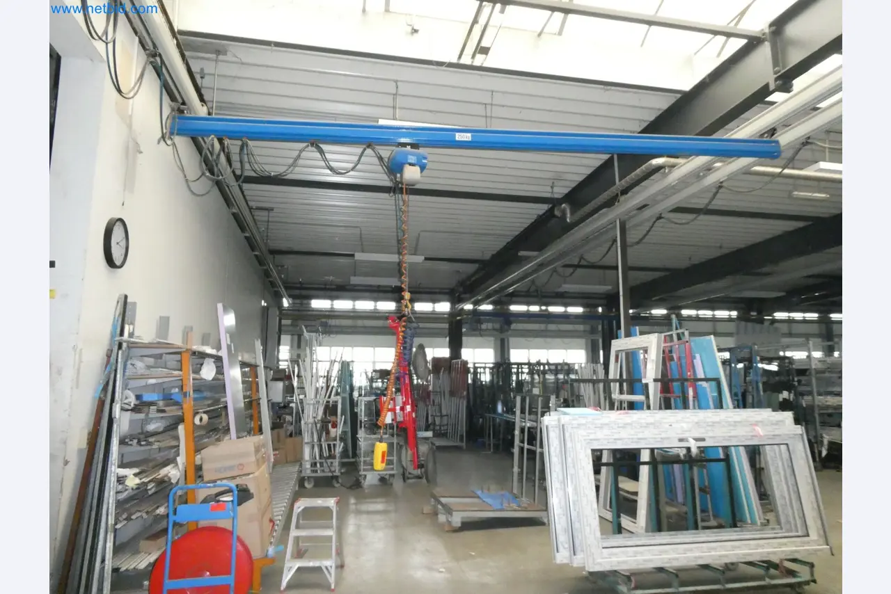 Máquinas para la fabricación de ventanas y puertas de plástico-4
