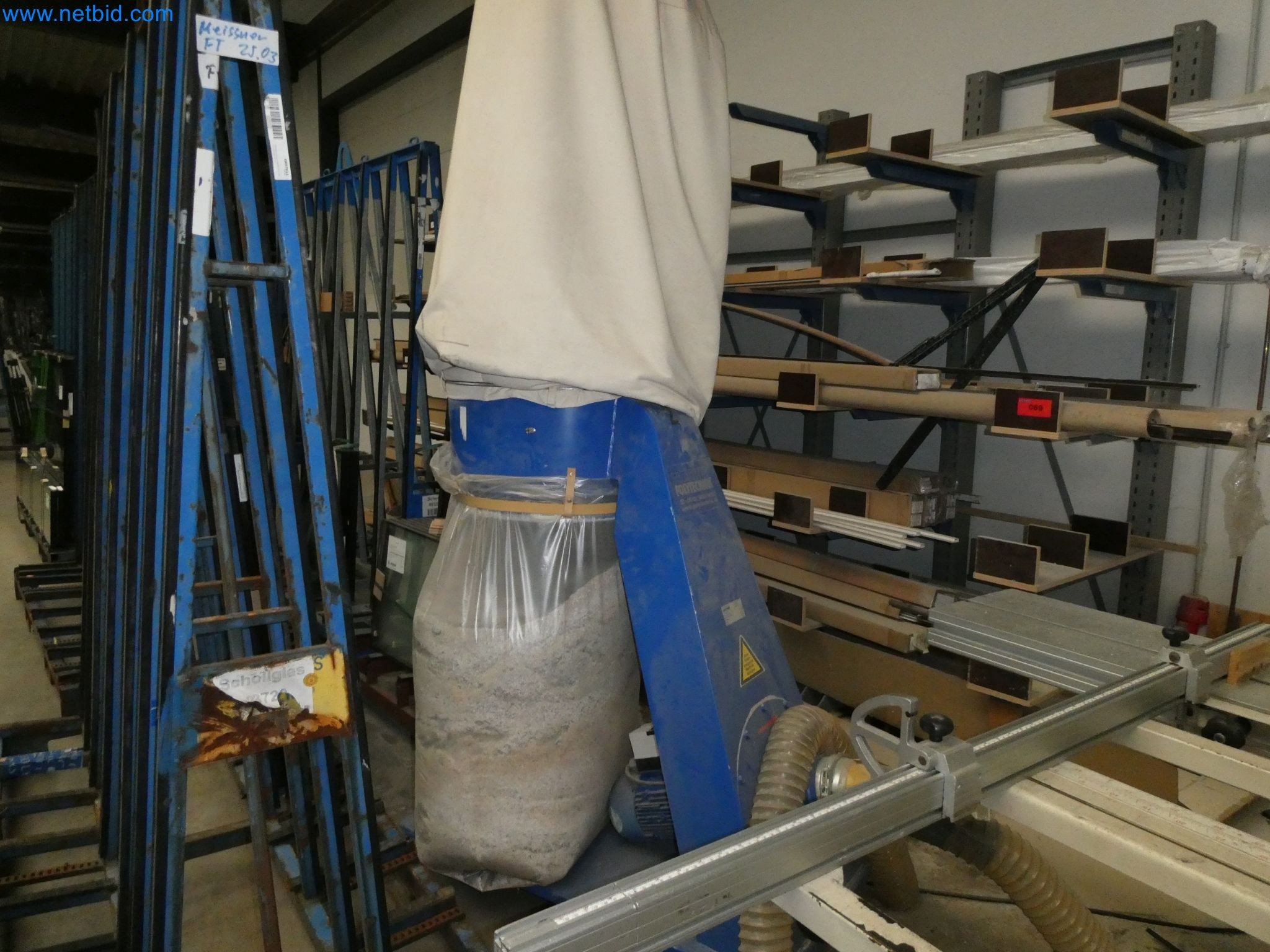 Máquinas para la fabricación de ventanas y puertas de plástico-6
