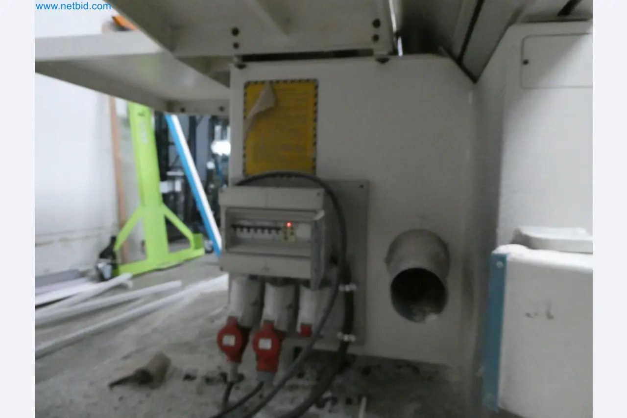 Máquinas para la fabricación de ventanas y puertas de plástico-8