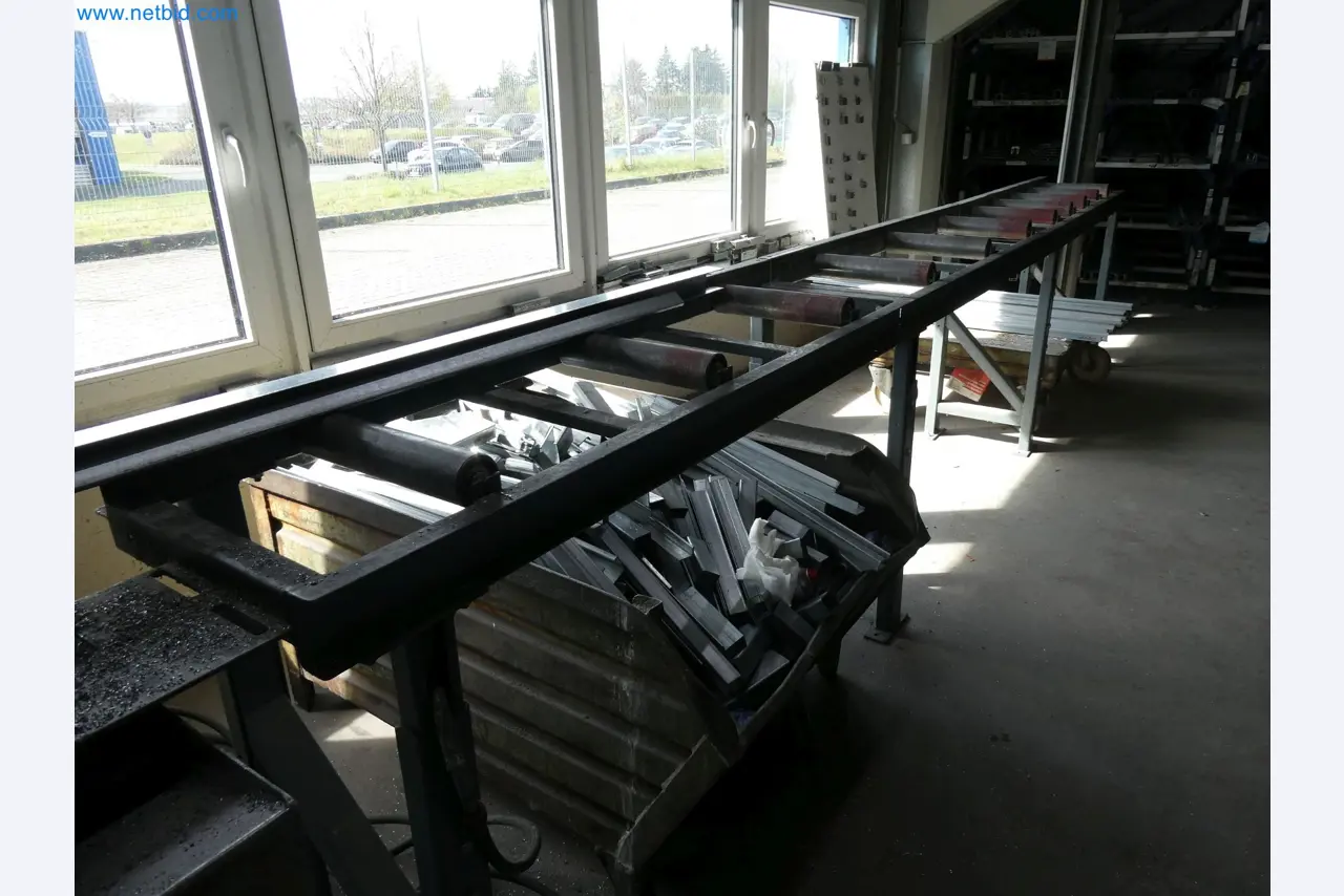 Machines pour la fabrication de fenêtres et de portes en plastique-5