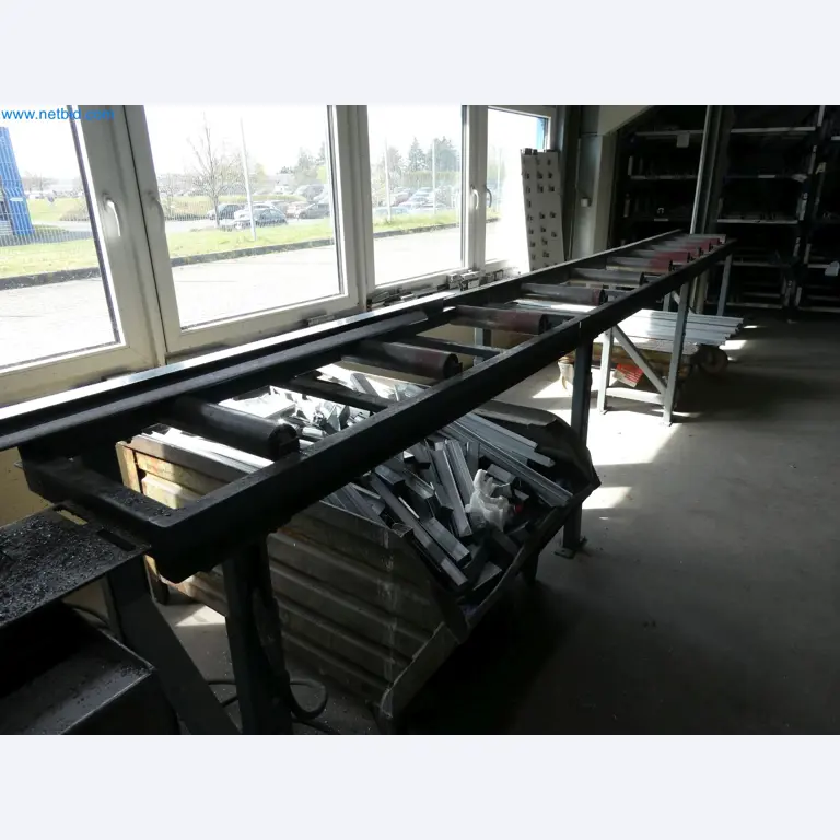 Machines pour la fabrication de fenêtres et de portes en plastique-5
