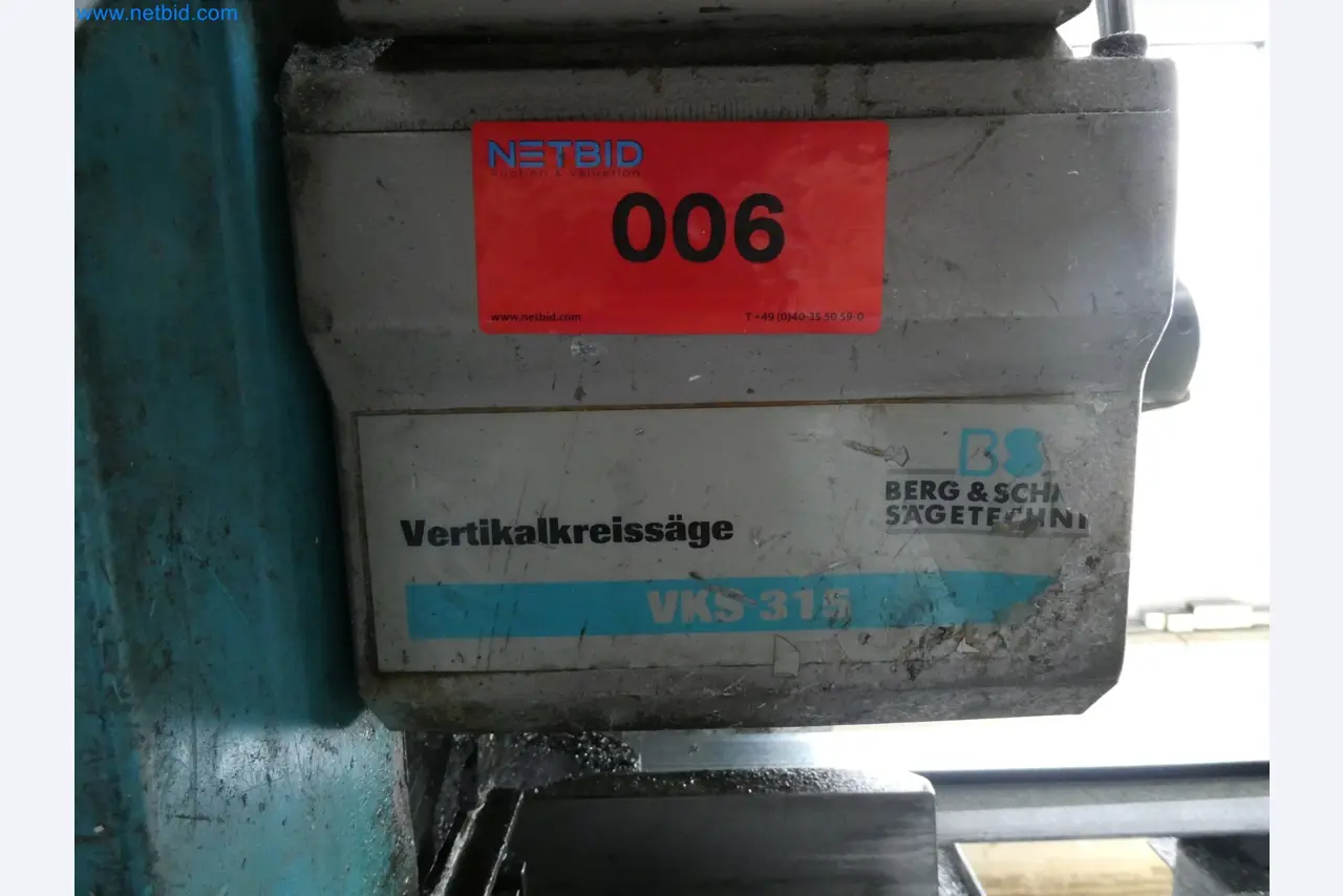Machines pour la fabrication de fenêtres et de portes en plastique-7