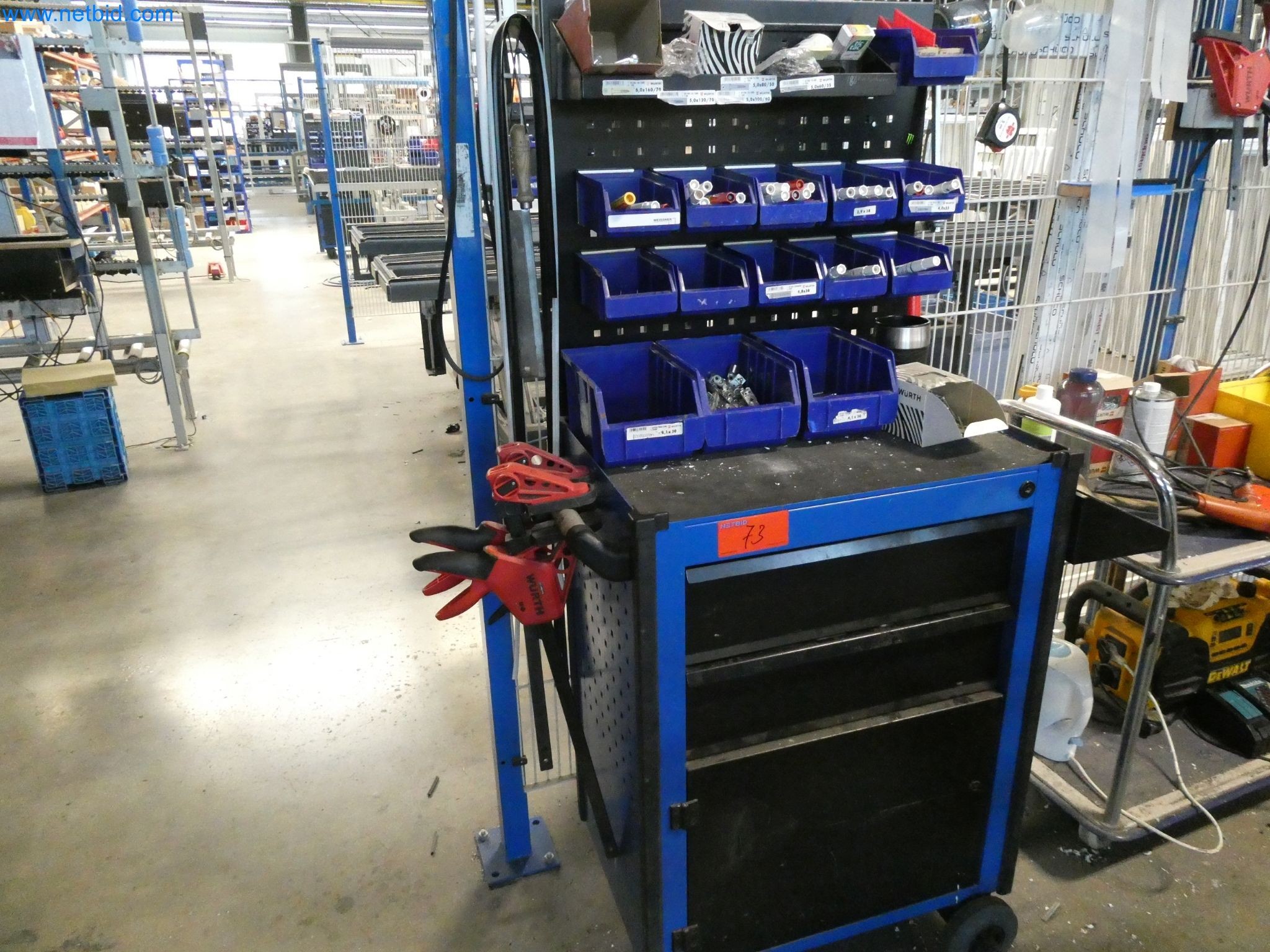 Máquinas para la fabricación de ventanas y puertas de plástico-25