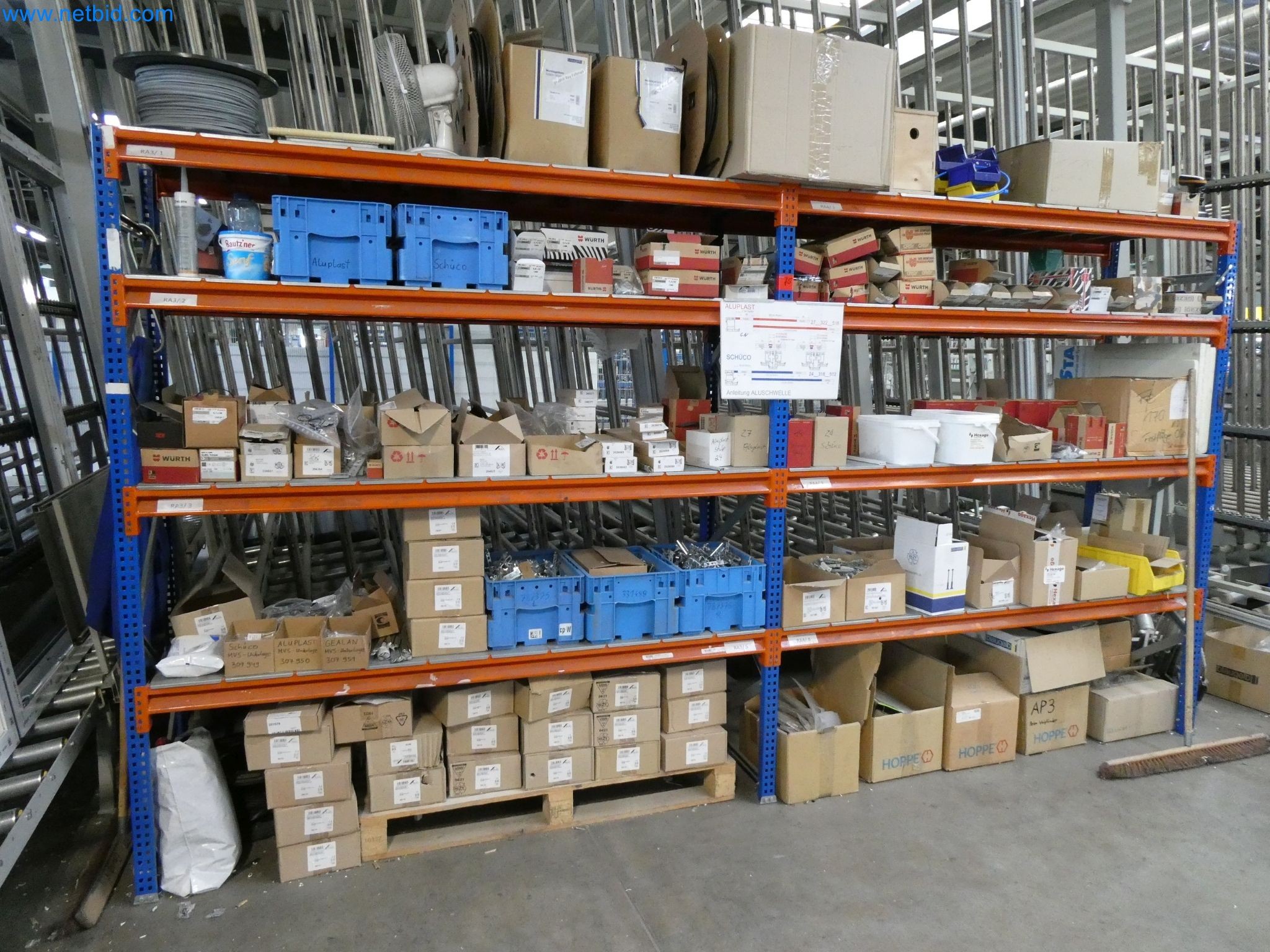 Máquinas para la fabricación de ventanas y puertas de plástico-1