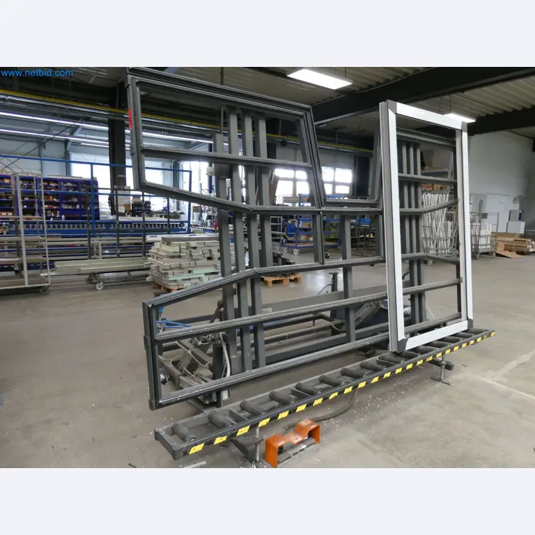 Máquinas para la fabricación de ventanas y puertas de plástico-11