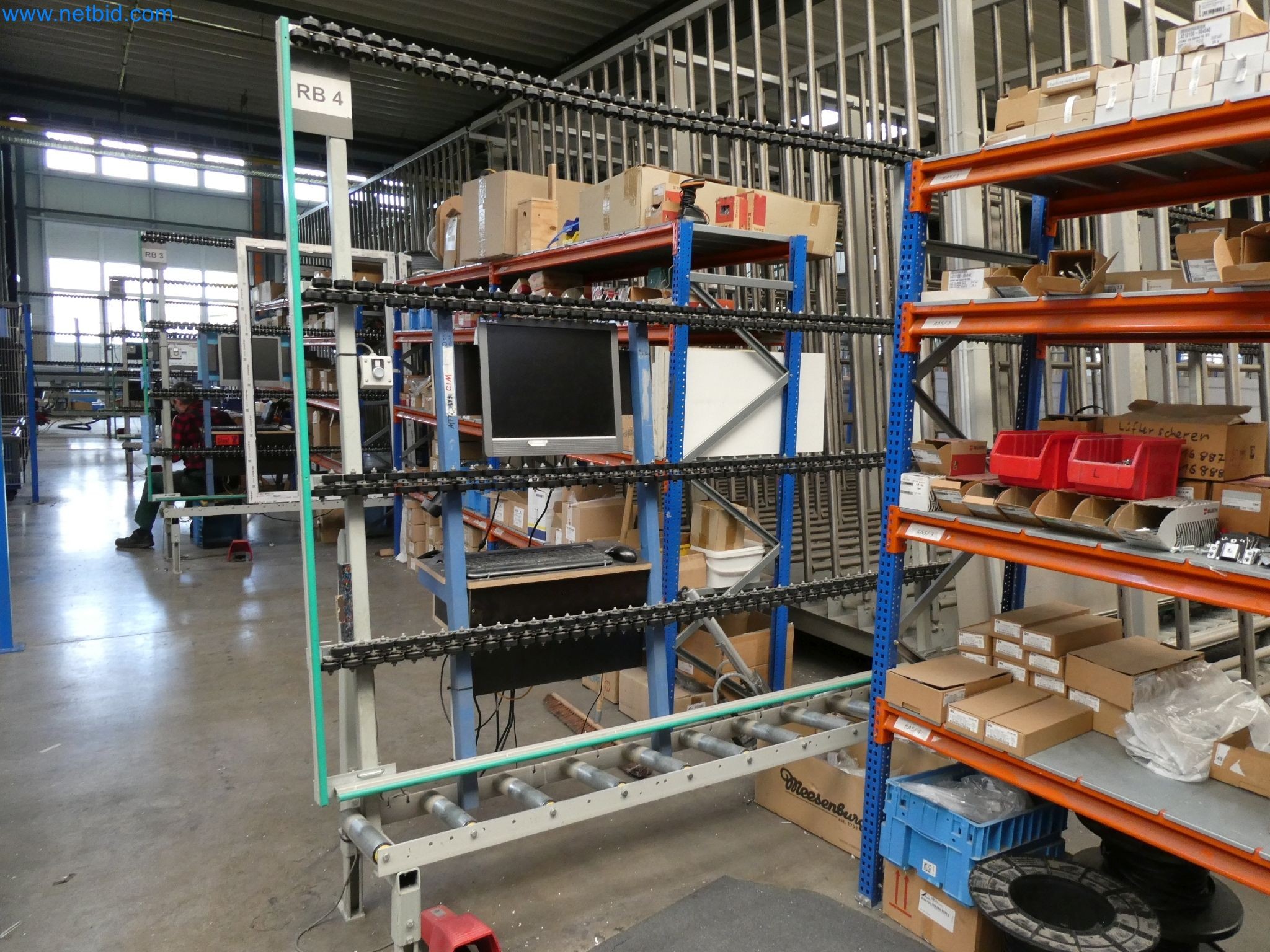 Máquinas para la fabricación de ventanas y puertas de plástico-1