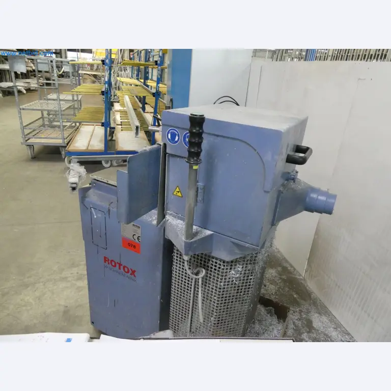 Máquinas para la fabricación de ventanas y puertas de plástico-2
