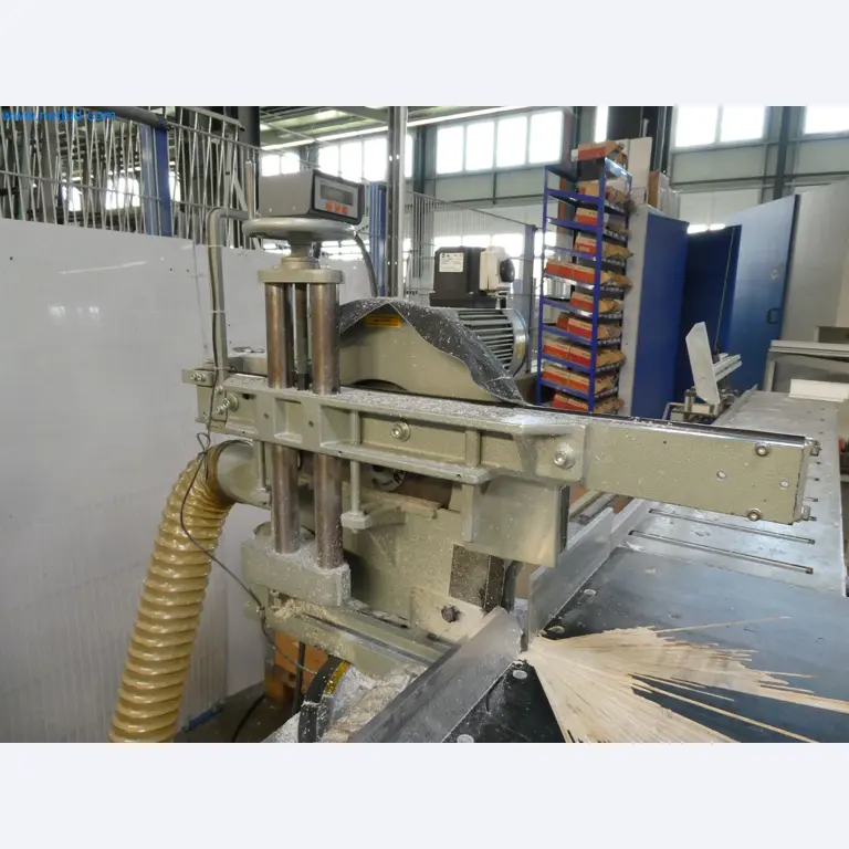 Máquinas para la fabricación de ventanas y puertas de plástico-2