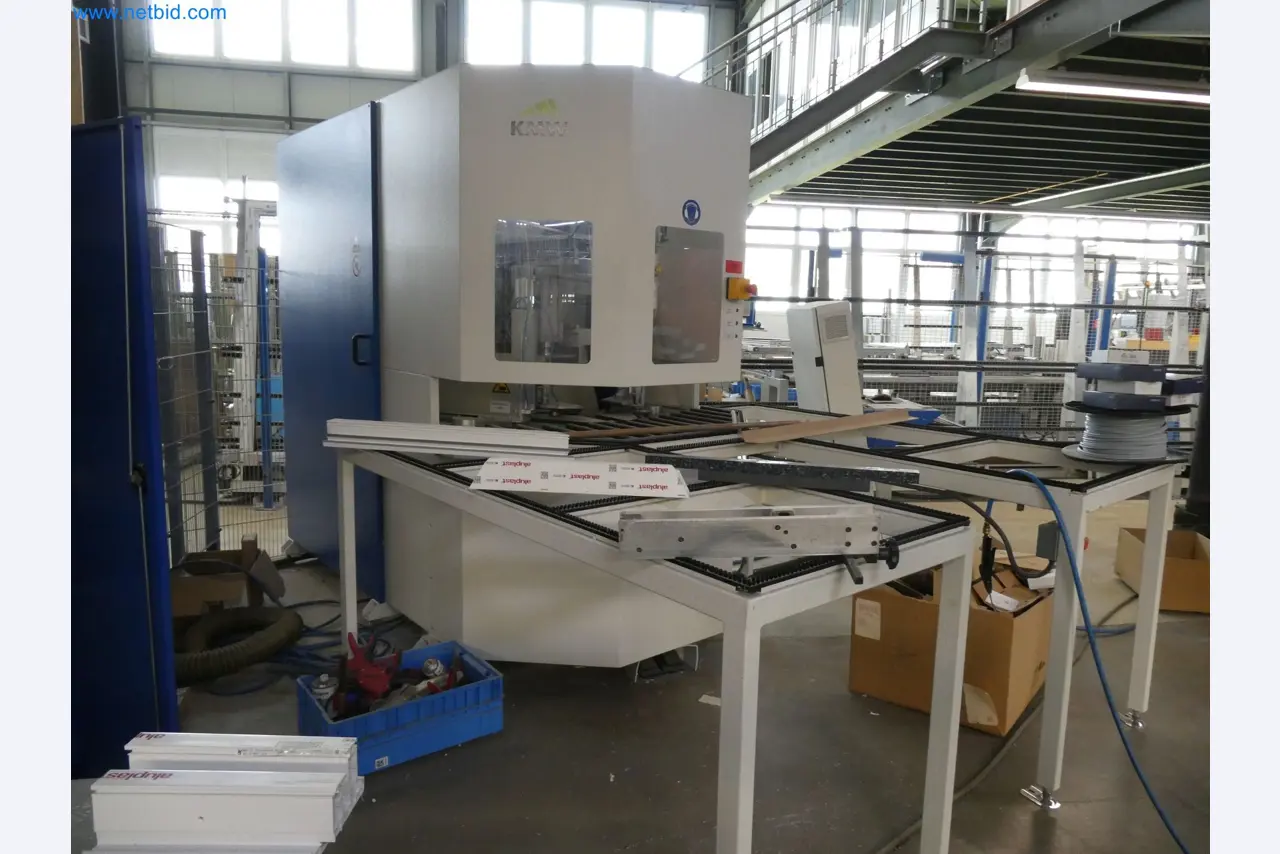 Máquinas para la fabricación de ventanas y puertas de plástico-1