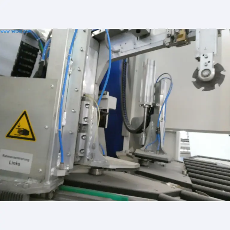 Máquinas para la fabricación de ventanas y puertas de plástico-7