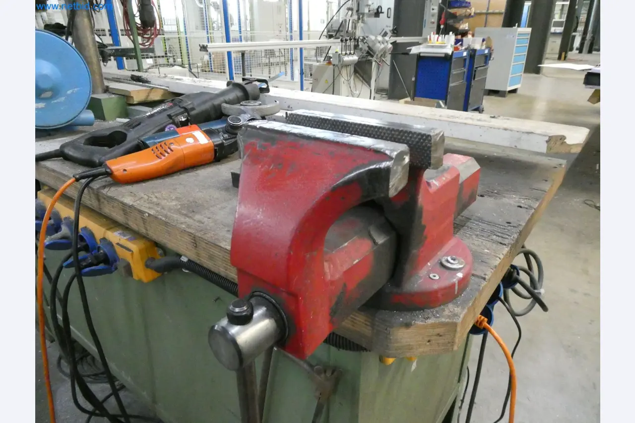 Máquinas para la fabricación de ventanas y puertas de plástico-3