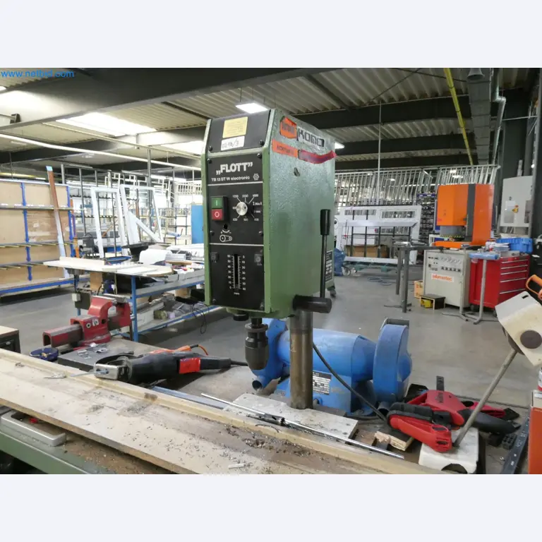 Máquinas para la fabricación de ventanas y puertas de plástico-6