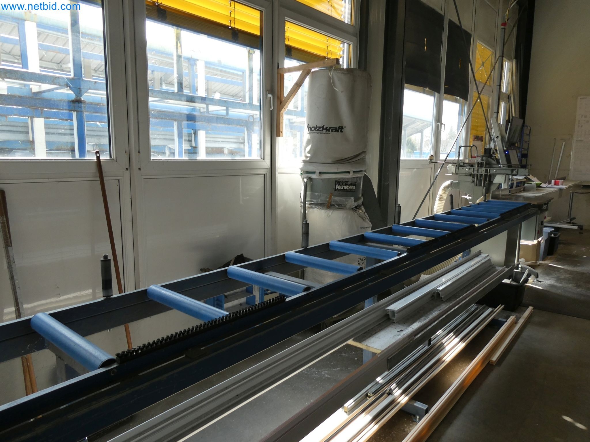 Máquinas para la fabricación de ventanas y puertas de plástico-6