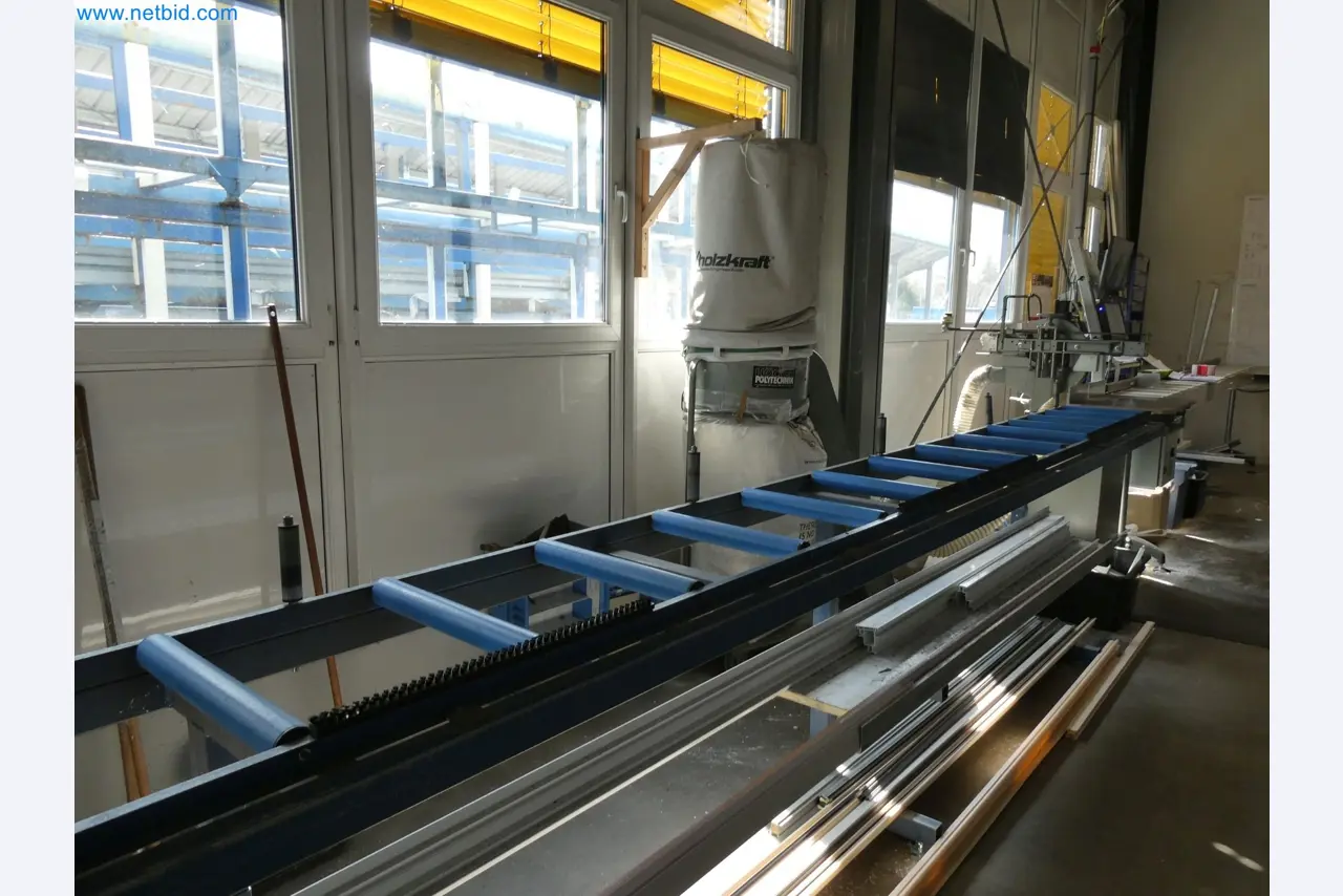 Máquinas para la fabricación de ventanas y puertas de plástico-6