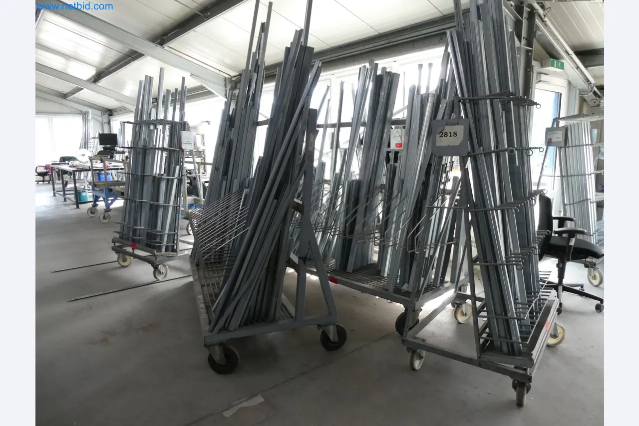 Machines pour la fabrication de fenêtres et de portes en plastique-3