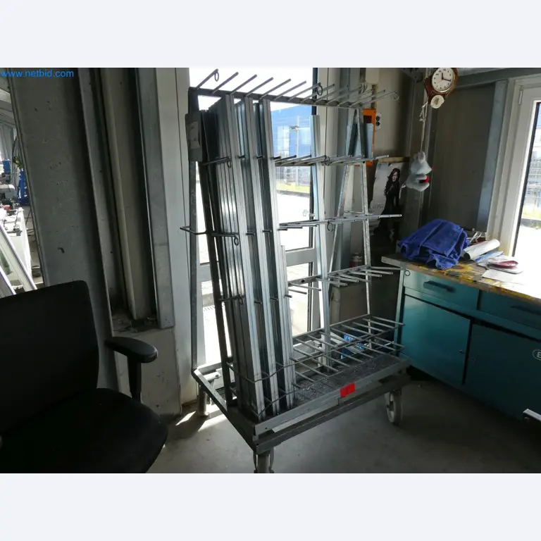 Machines pour la fabrication de fenêtres et de portes en plastique-4