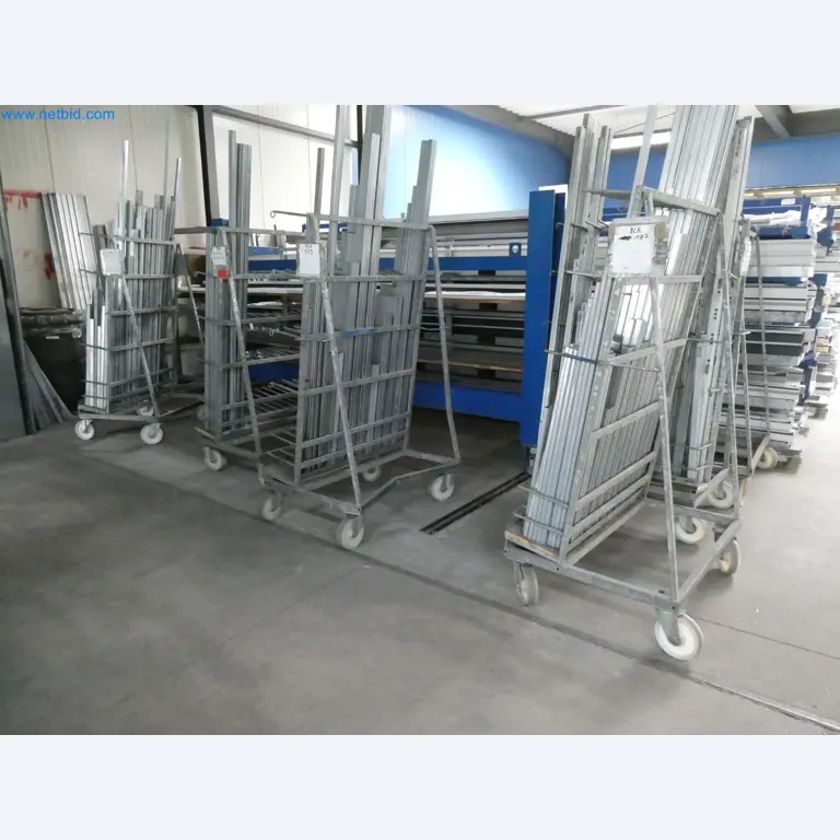 Machines pour la fabrication de fenêtres et de portes en plastique-6