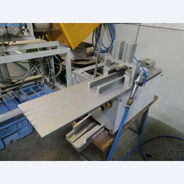Máquinas para la fabricación de ventanas y puertas de plástico-1