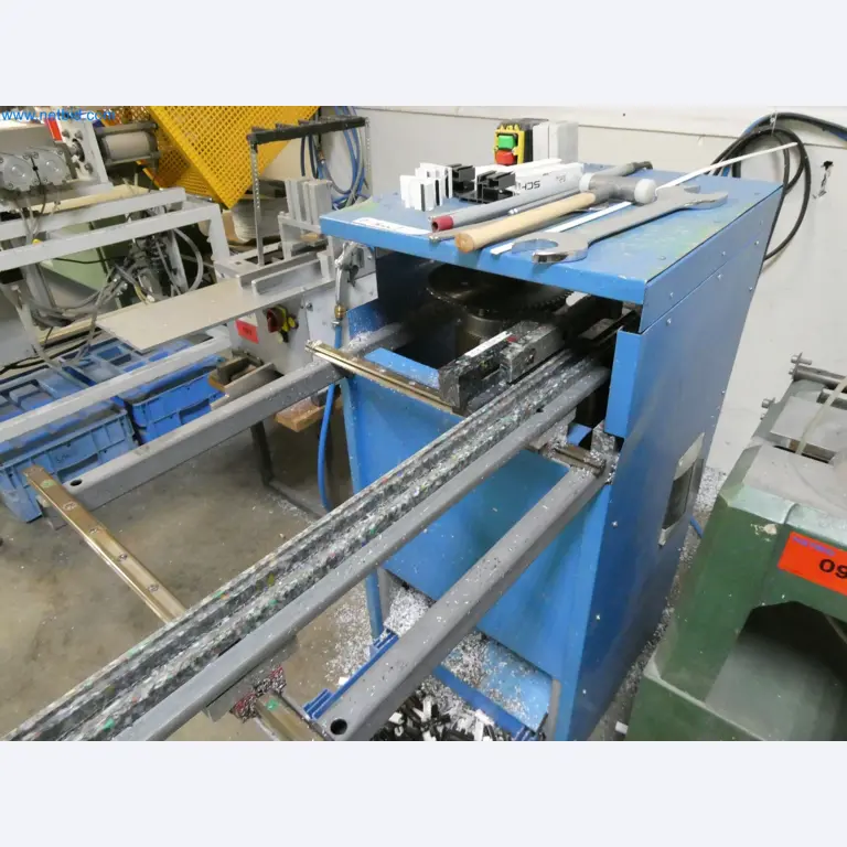 Máquinas para la fabricación de ventanas y puertas de plástico-3